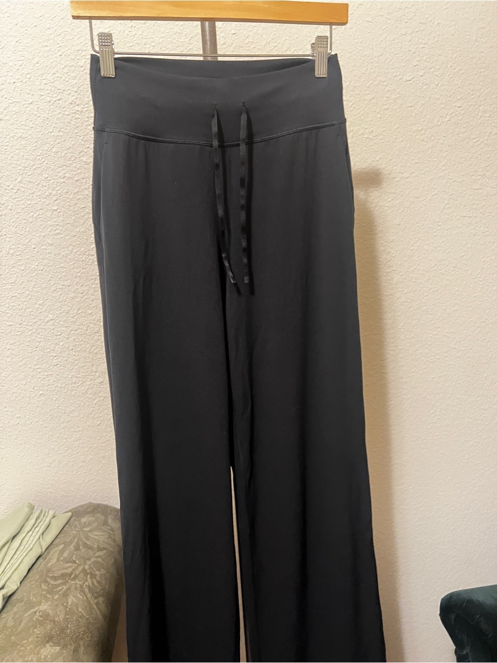 Lululemon | Groove High-Rise Wide-Leg
Pant *Tall - Picture 3 of 6